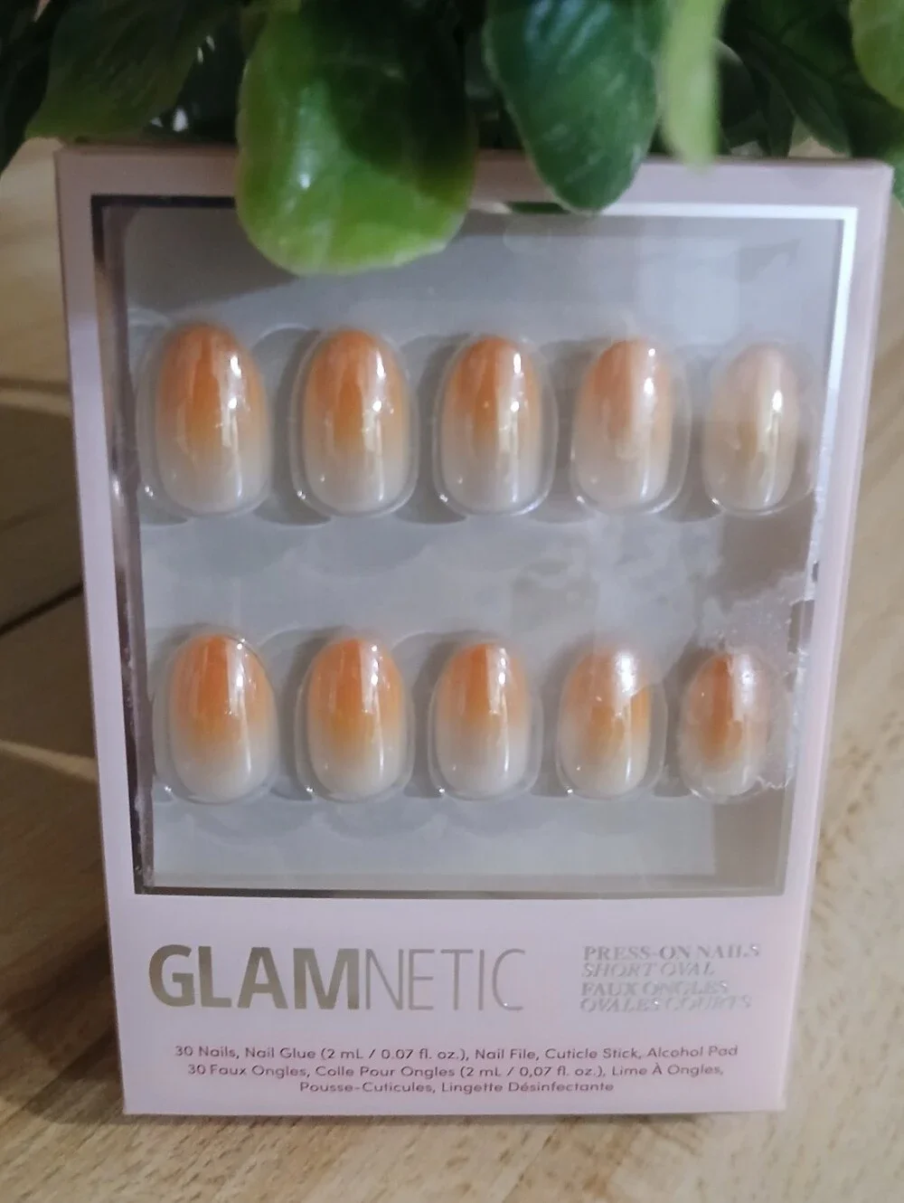 Glamnetic Press On Nails In Short Oval  Candy Corn Seasonal Cute Ombre